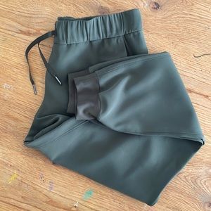 Lululemon Joggers Like New